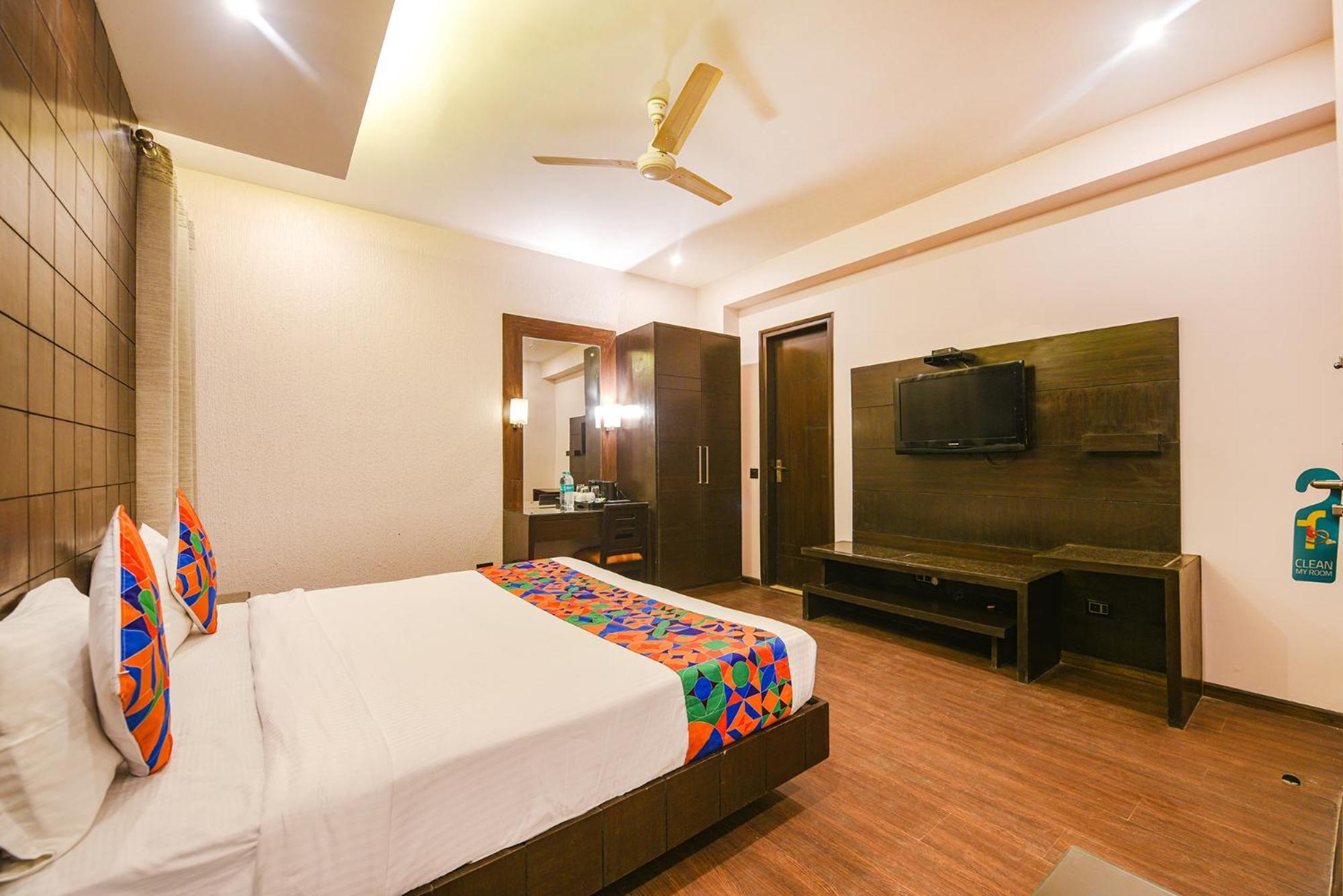 Fabhotel Aashraye Új-Delhi Kültér fotó