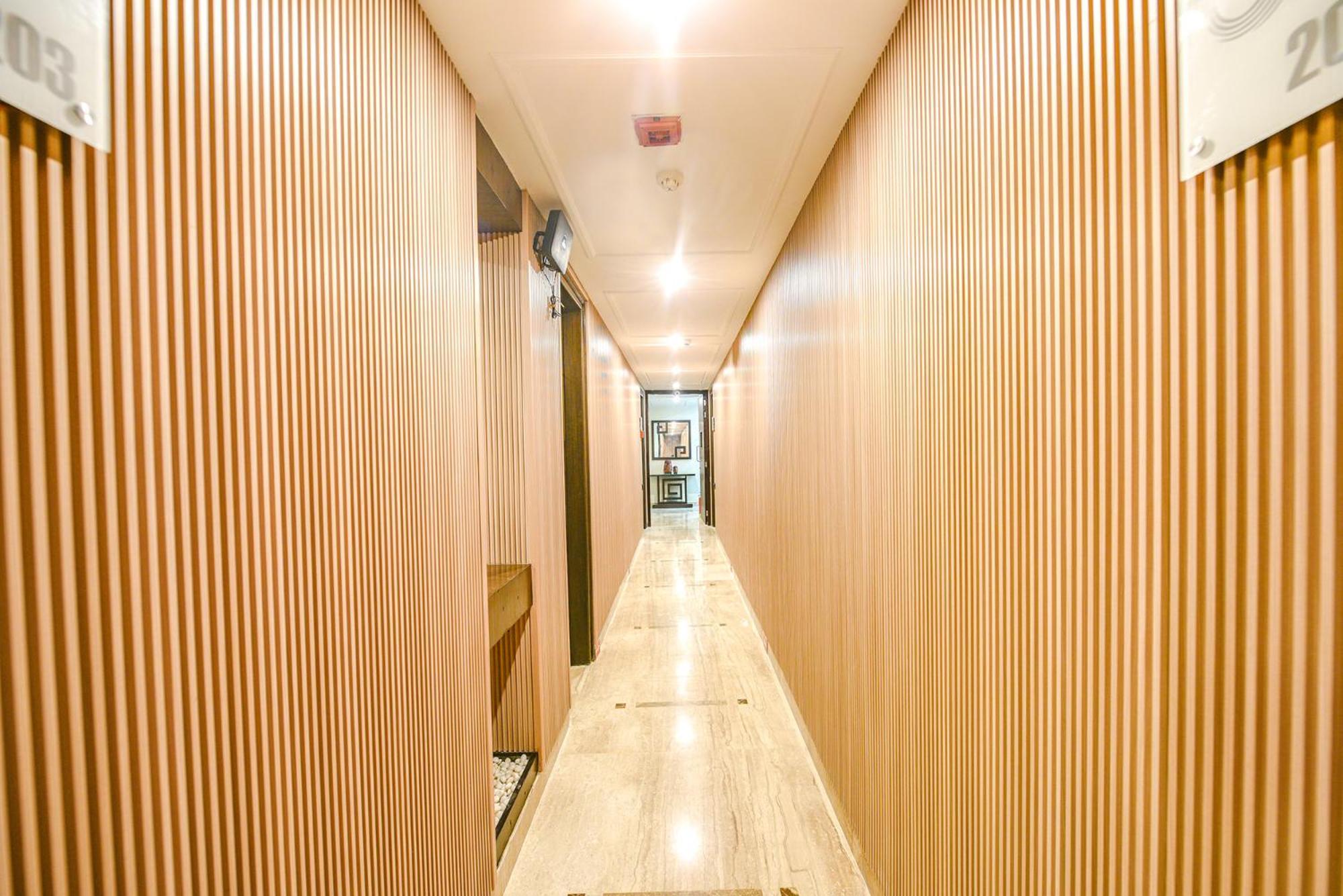 Fabhotel Aashraye Új-Delhi Kültér fotó