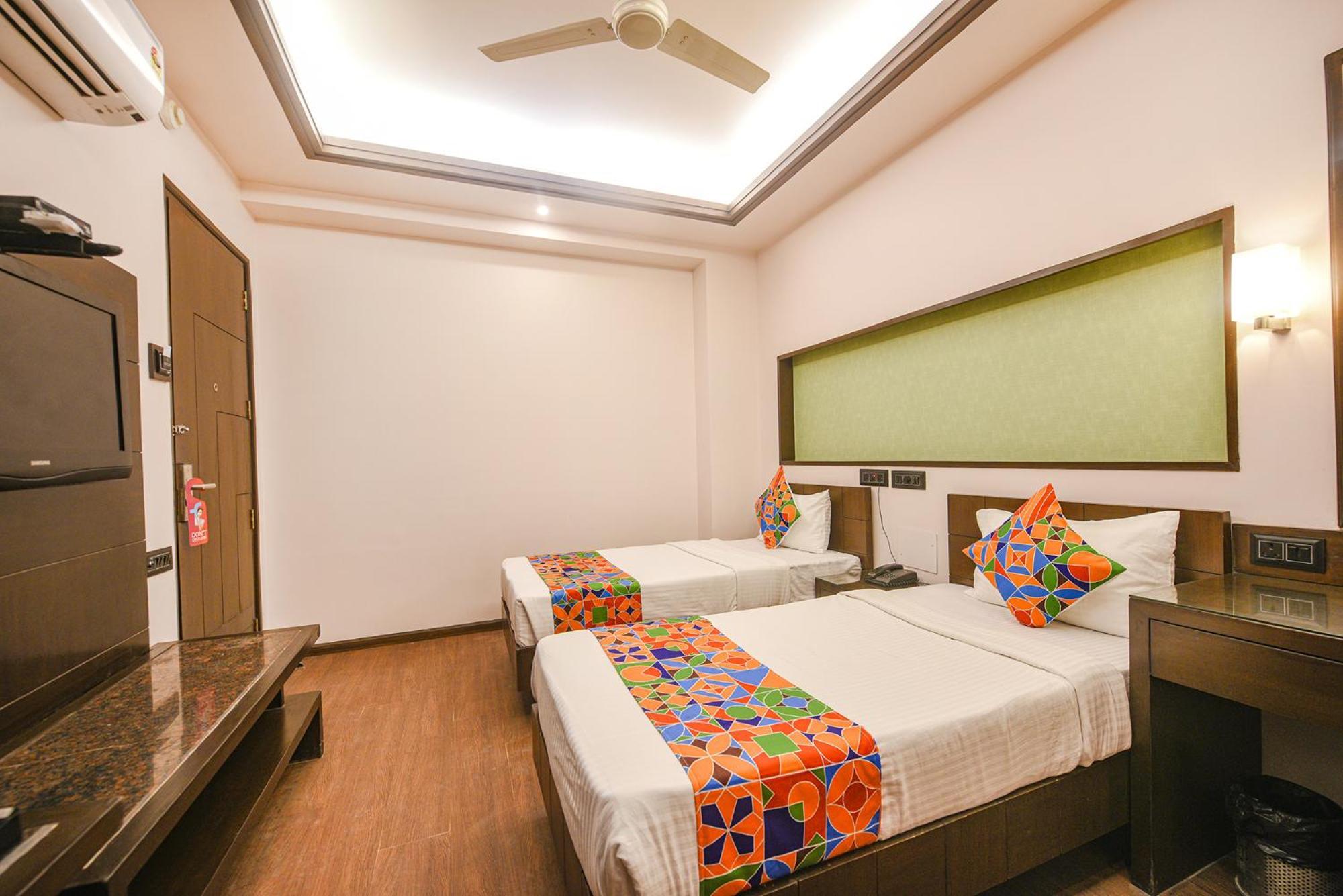 Fabhotel Aashraye Új-Delhi Kültér fotó