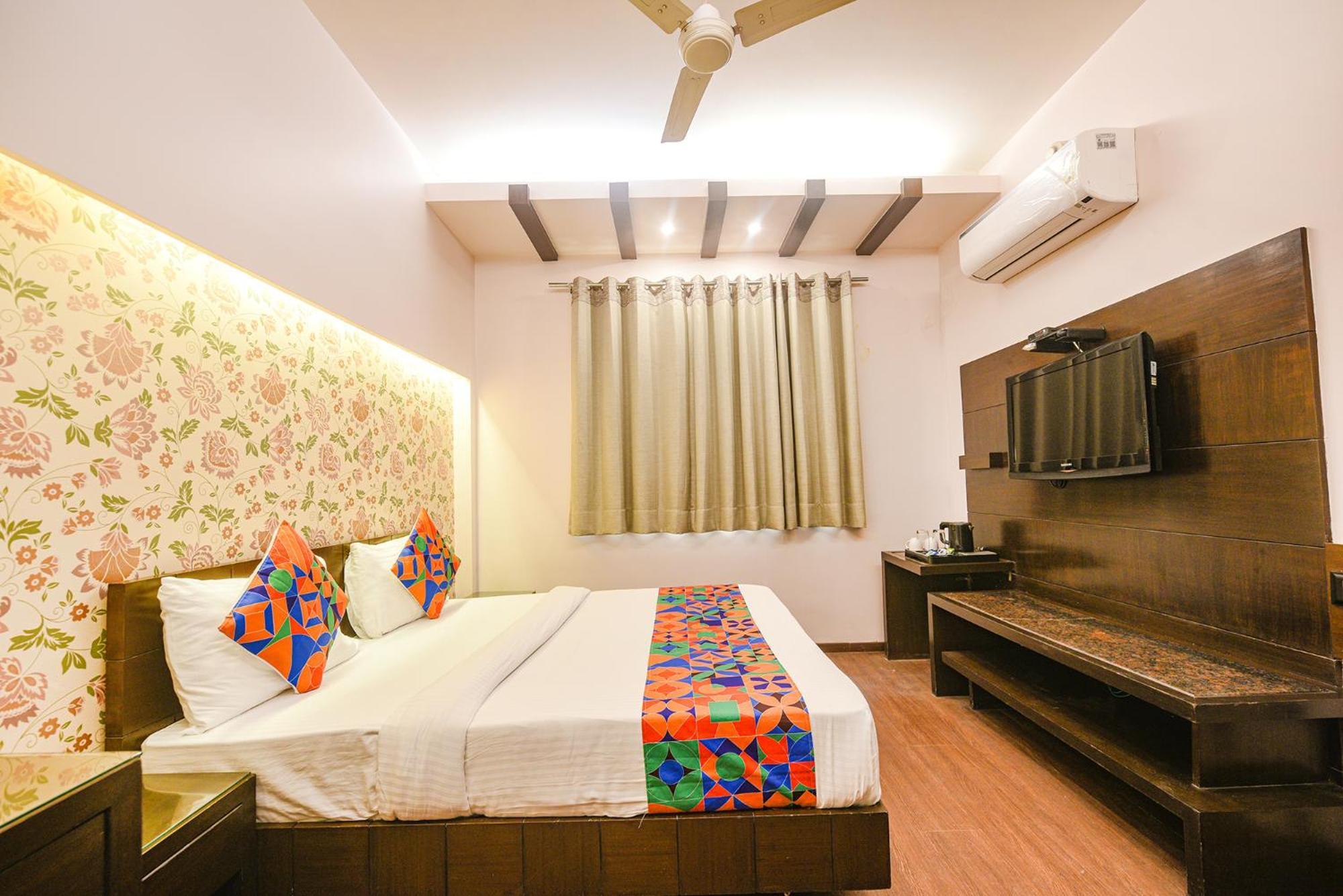Fabhotel Aashraye Új-Delhi Kültér fotó