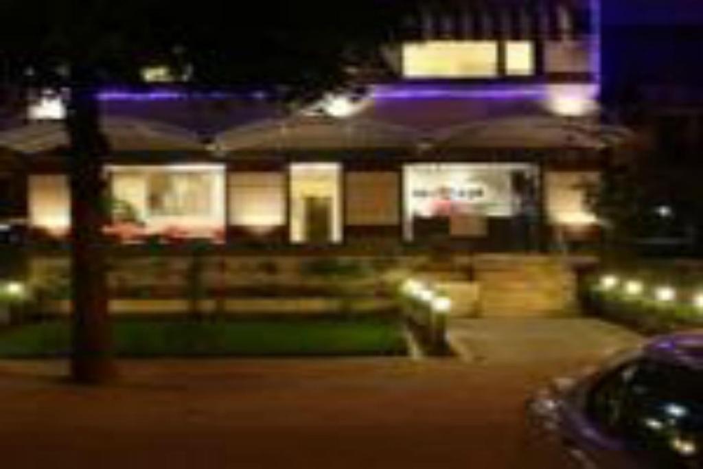 Fabhotel Aashraye Új-Delhi Kültér fotó