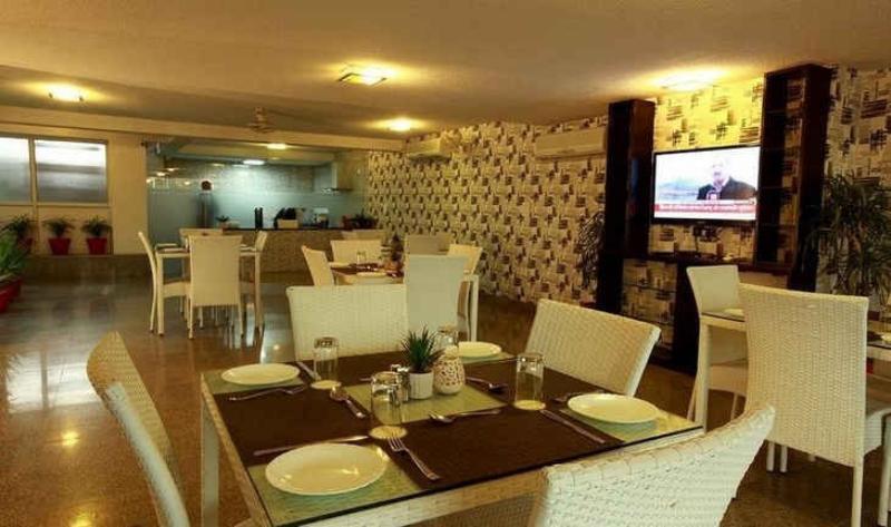 Fabhotel Aashraye Új-Delhi Kültér fotó